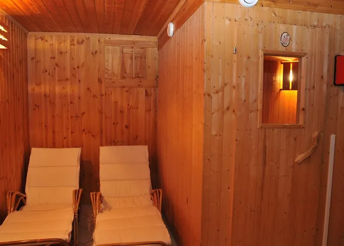 Gasthuis Haus Miriam 4*