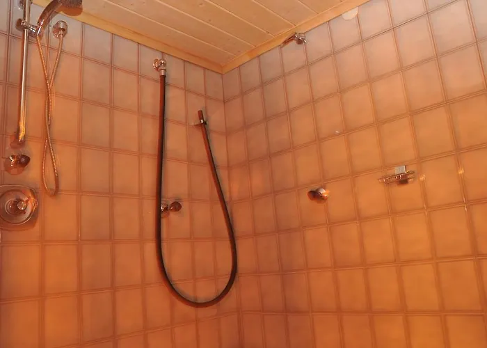 Haus Miriam Πανσιόν 4*